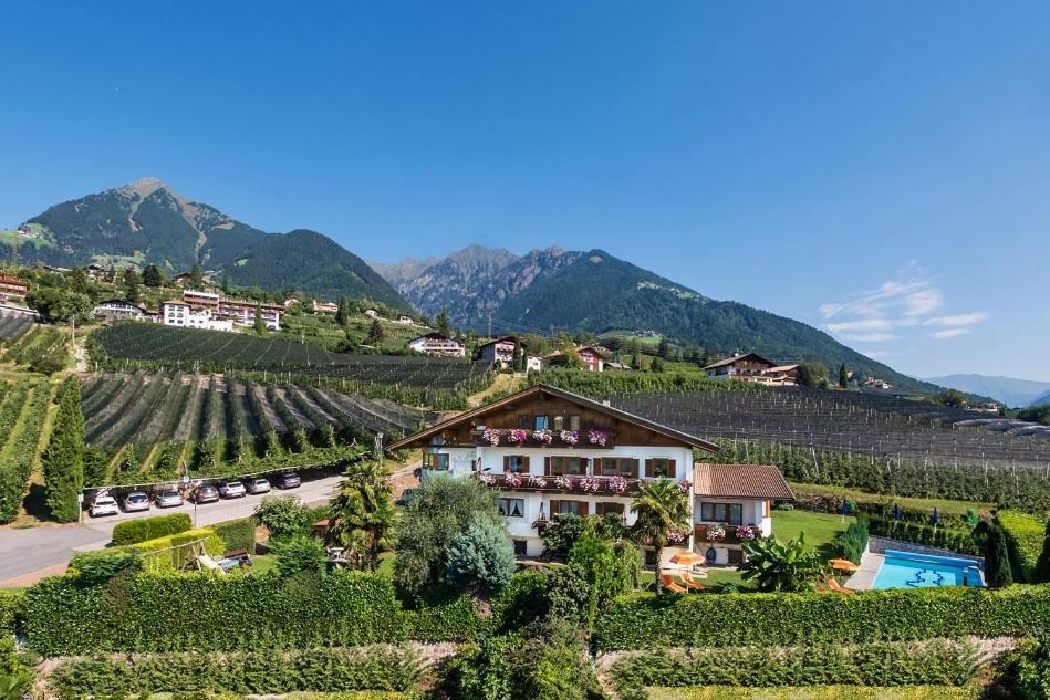 Residence Neuhof Tirolo Dış mekan fotoğraf